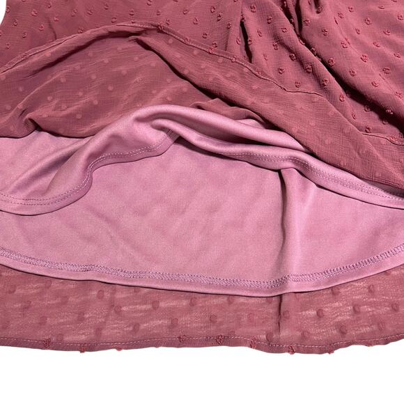 Beacon Apparel SMALL Shiloh Clipdot Blouse - Stitch Fix Embroider Dot Tab Sleeve - Picture 9 of 12